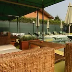 Aparthotel S