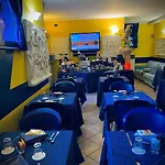 Aparthotel S