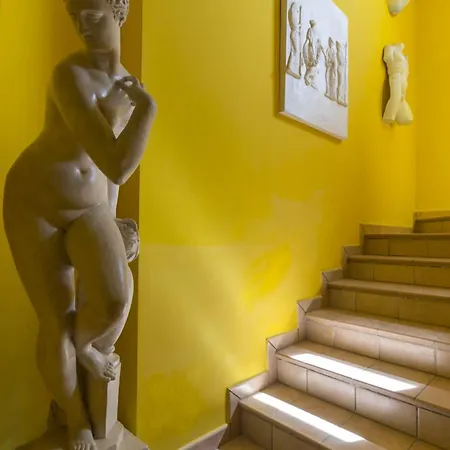 S Hotel apartamentowy Front