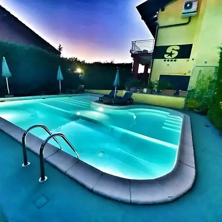 Hotel apartamentowy S 4*