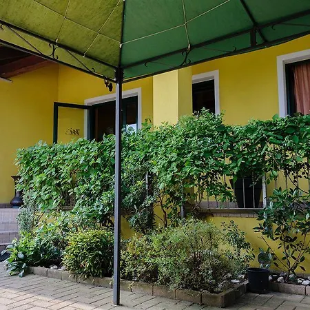 S Aparthotel 4*