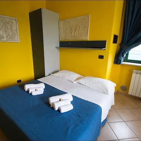 S Aparthotel 4*